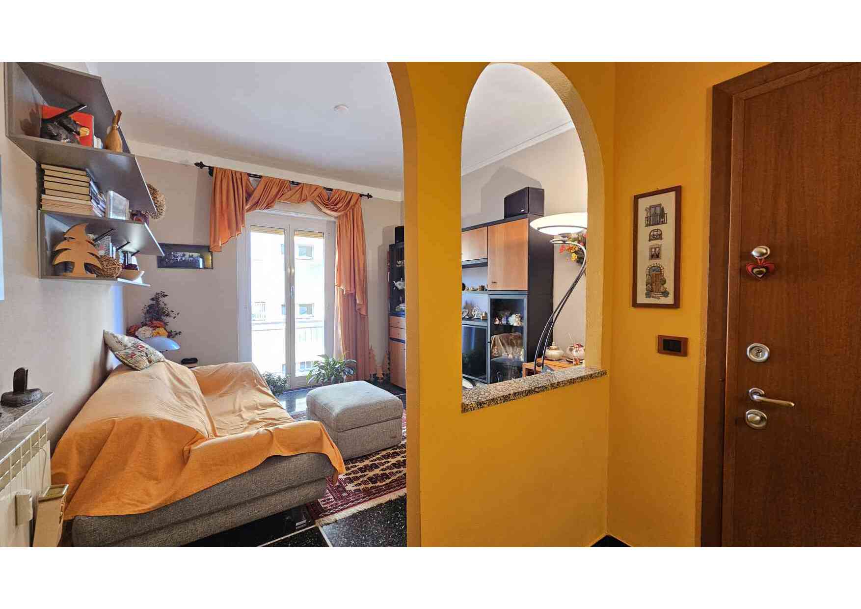 vendita via ortigara con balcone